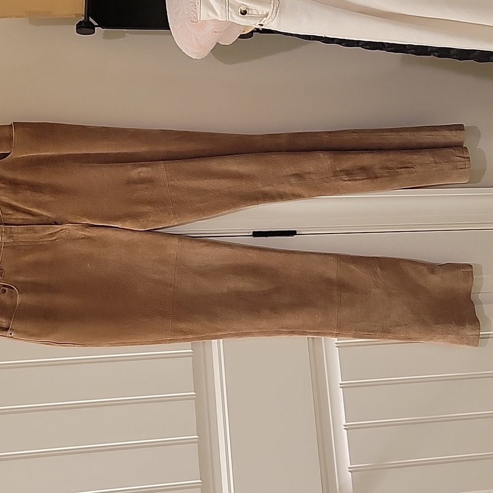 Isaac Mizrahi suede pants